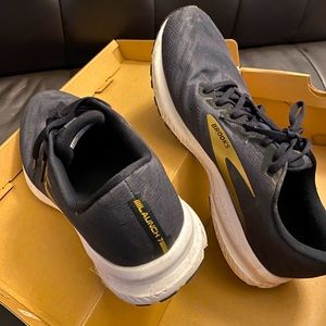 Brooks Launch 7 Running Shoes
